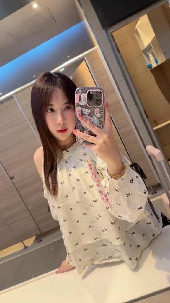 Fei เฟย - ไซด์ไลน์ ห้วยขวาง กรุงเทพมหานคร