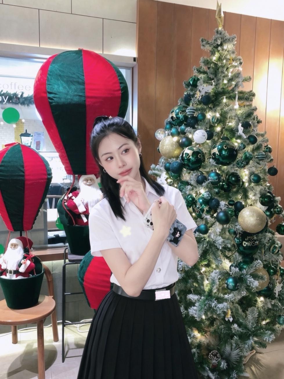 เอมมี่ 1